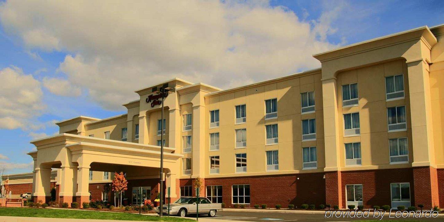 Hampton Inn Syracuse Clay Liverpool Bagian luar foto